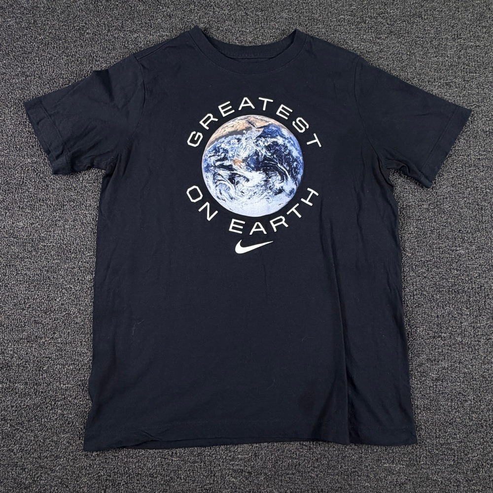 Nike T-Shirt Boys XL Greatest On Earth Graphic Black EUC